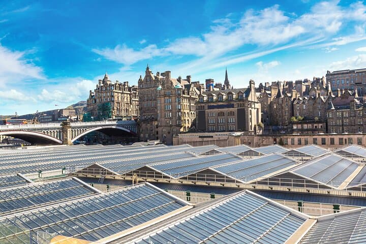 Enlightenment in Edinburgh: A Self-Guided Walking Tour