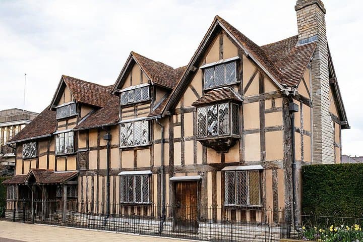 Stratford-upon-Avon Self-Guided Walking Tour