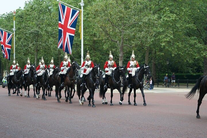 Half Day London Private Tour with Entry to Westminster Abbey