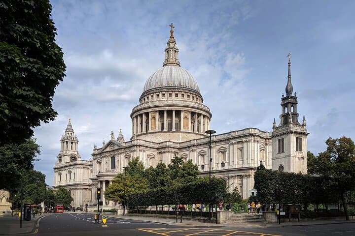 Layover Private Tour of London from Heathrow Airport