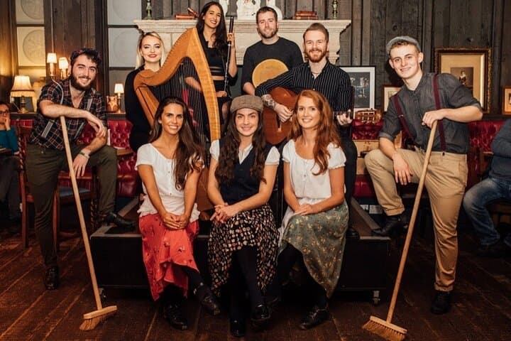 Rhythms and Tales of Belfast Irish Dance Show and Dinner