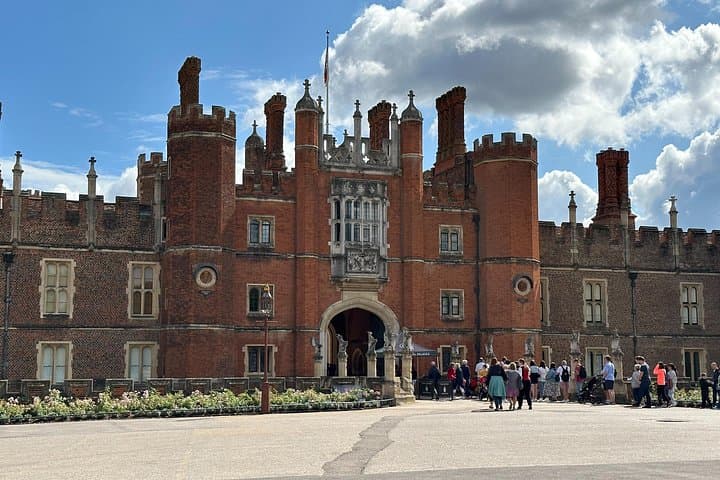 Hampton Court Palace