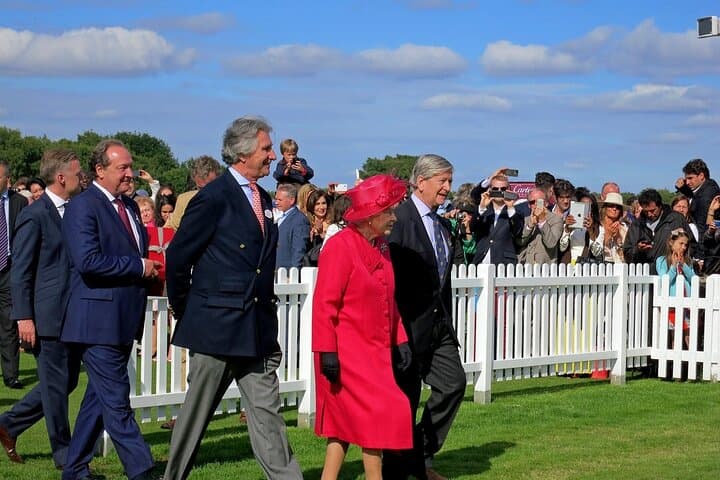 Windsor, Stonehenge Winchester Tour Private includes entry passes