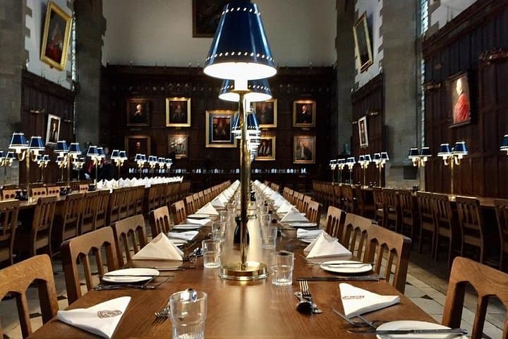 Tours of Oxford private walking tours for the Discerning Traveler
