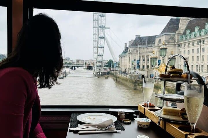 Taylor Swift-Inspired London Afternoon Tea Bus