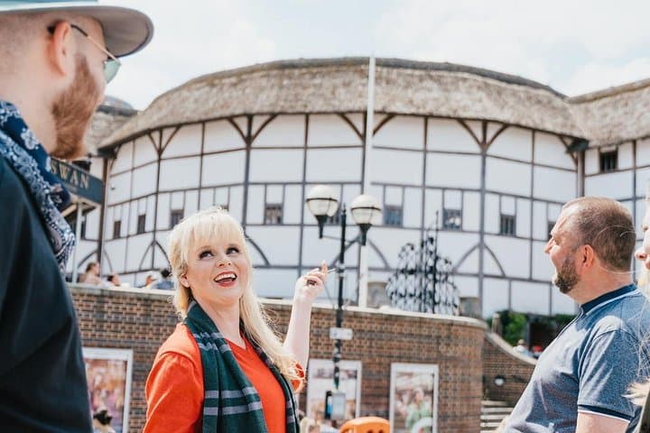 Two Harry Potter actors have strong links to Shakespeare's Globe Theatre.