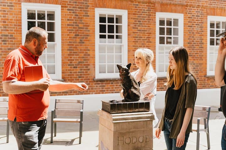 A hidden gem, this cat statue tells a fascinating story