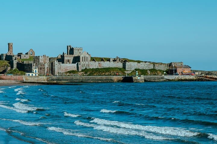 Isle of Man Road Trip Guidebook - TT Circuit & Coast