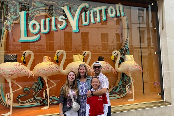 Louis V.