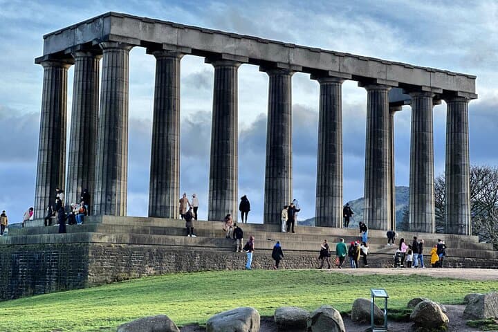Edinburgh City 4-Hour Private Guided Tour in a Black Cab
