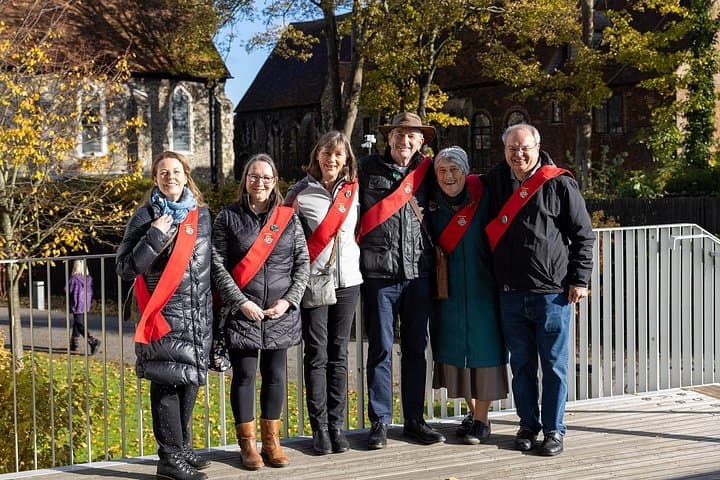 Expert Green Badge Guides wait to welcome you!