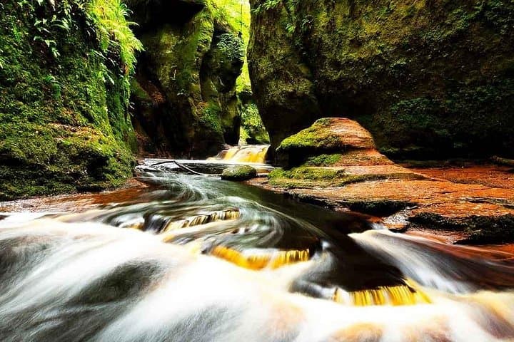 Private Trip to Nature's Hidden Treasures and Iconic Landmarks