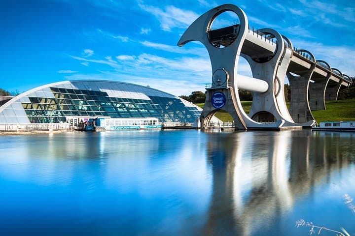 Private Trip to Nature's Hidden Treasures and Iconic Landmarks