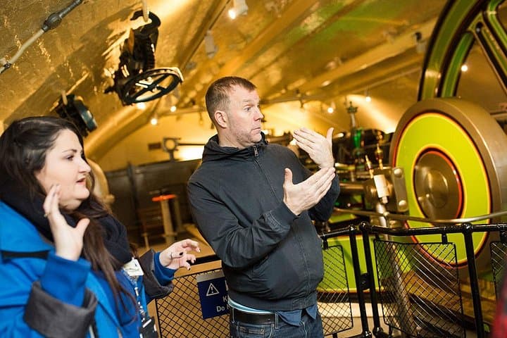 Easy Access Tower Bridge and Engine Room & Scenic Thames Cruise