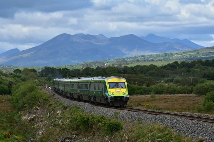6 Days London Dublin, Blarney Ring of Kerry and Cliffs of Moher