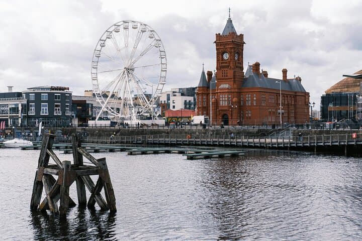Cardiff Full Day Tour from London