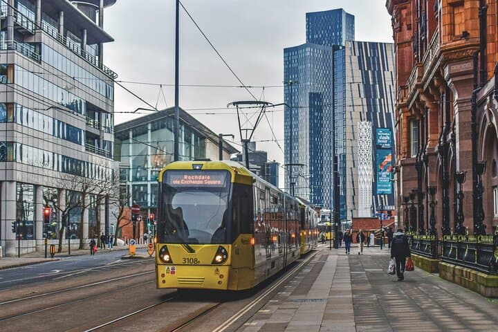 Manchester Exclusive 2 Hours Private Walking Journey
