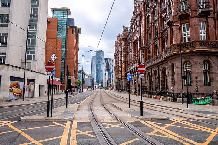 Architectural Manchester: Private Tour with a Local Expert