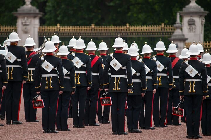London tour with Changing of the Guard Ceremony