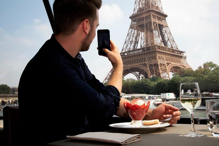 Paris by Rail with Sightseeing Bus and River Seine Lunch Cruise