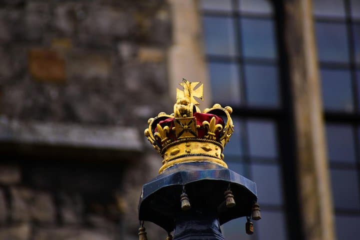 Private tour in Windsor, Stonehenge and Bath Day Trip from London