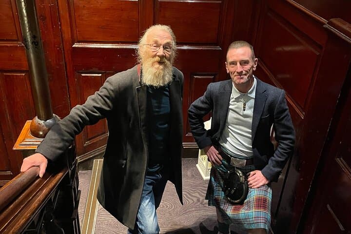 Go drinking with a Scotsman in Glasgow
