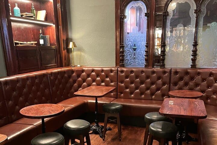 the empty bar