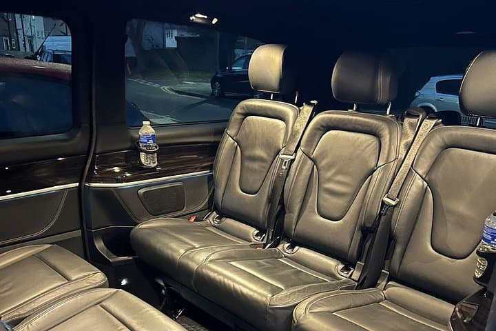 Exec MPV 6 Passenger