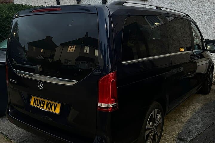 Executive MPV