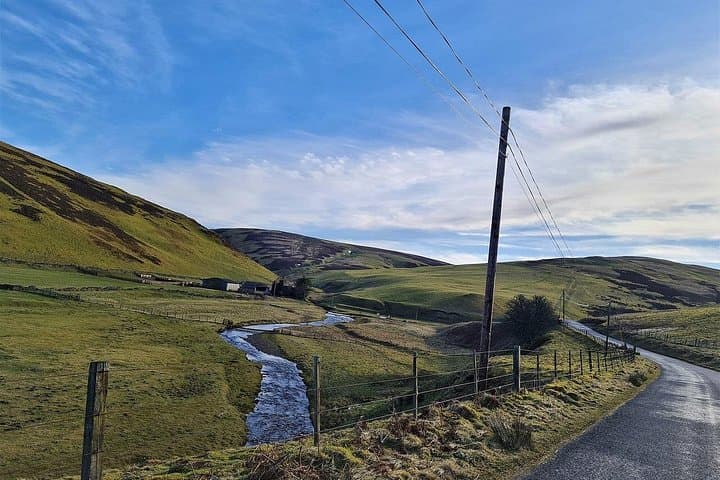 Scottish Borders Road Trip Guidebook-Edinburgh, Melrose & Rosslyn