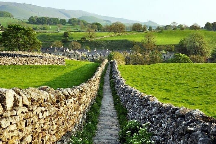 The Dales and Bronte Country Small-Group Tour from Manchester
