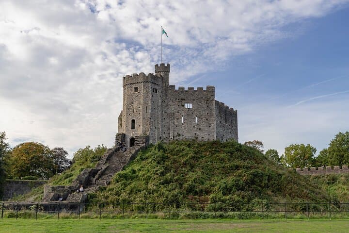 Cardiff Castle to Cybermen: A Self-Guided Walk with Doctor Who