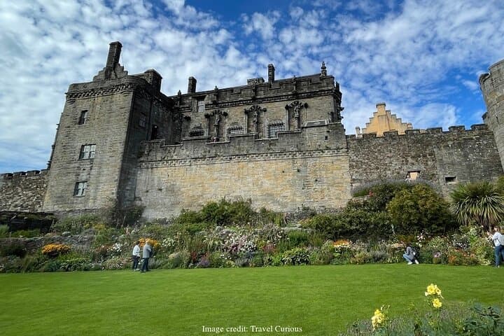 The William Wallace Private Tour in a London Taxi from Edinburgh