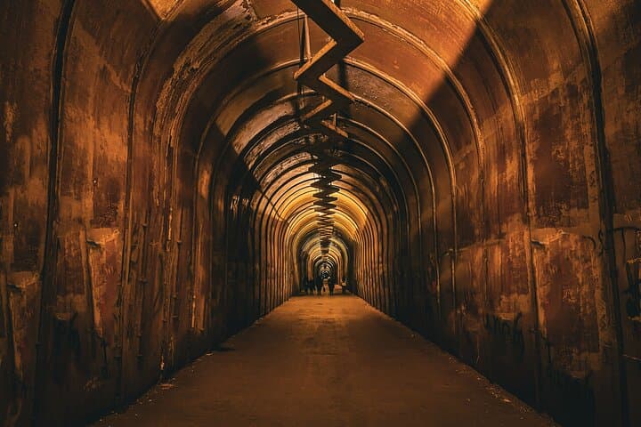 Dark Side of London Walking Tour