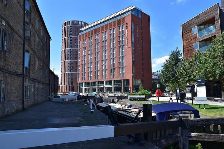 Leeds in a Day from London