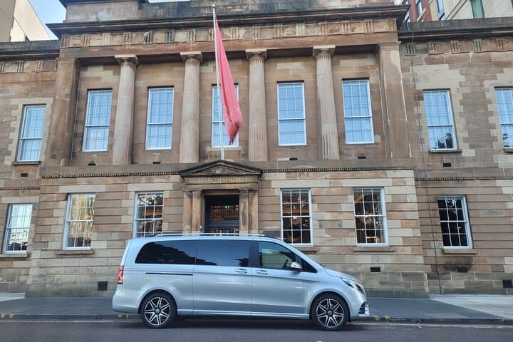 Private Luxury Day Tour of Edinburgh