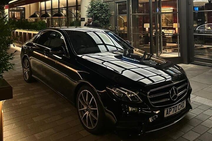 Private transfer any London hotel to/from Southampton Cruise Port