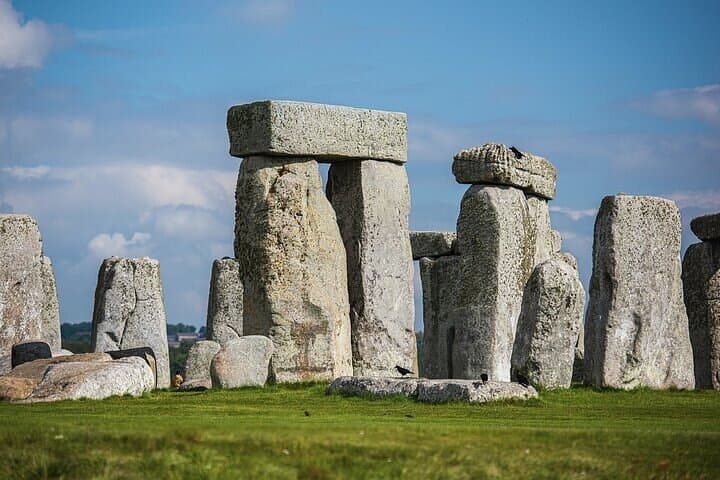 Southampton to Heathrow via Attraction of your choice
