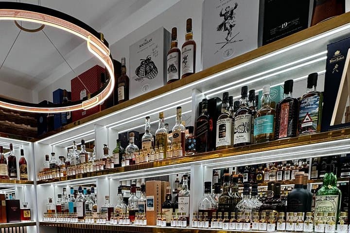 Private Whisky Tasting in Inverness