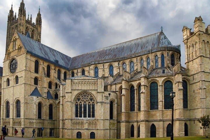 Canterbury Cathedral, Hever Castle and Dover Castle Private Tour