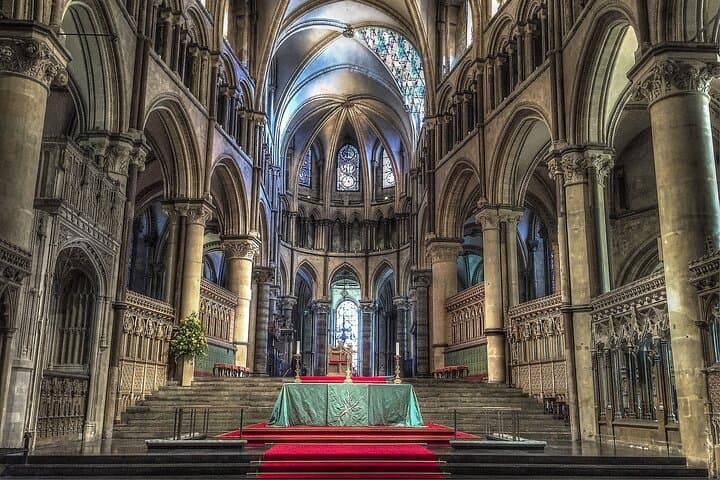 Canterbury Cathedral, Hever Castle and Dover Castle Private Tour