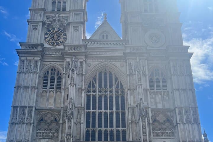 Tour inside Westminster Abbey - home to coronations since 1066