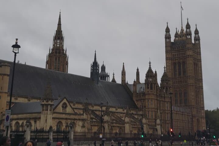 Private Tour: Westminster Abbey and Changing of the Guard