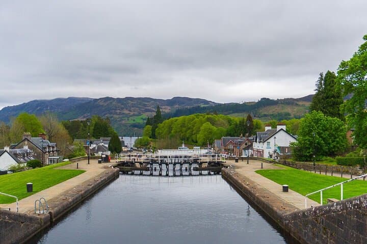 From Glasgow: Scottish Highlands and Loch Ness Day Tour