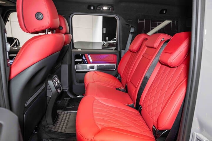 Luxury Private G-Wagon London Highlights Tour with Chauffeur