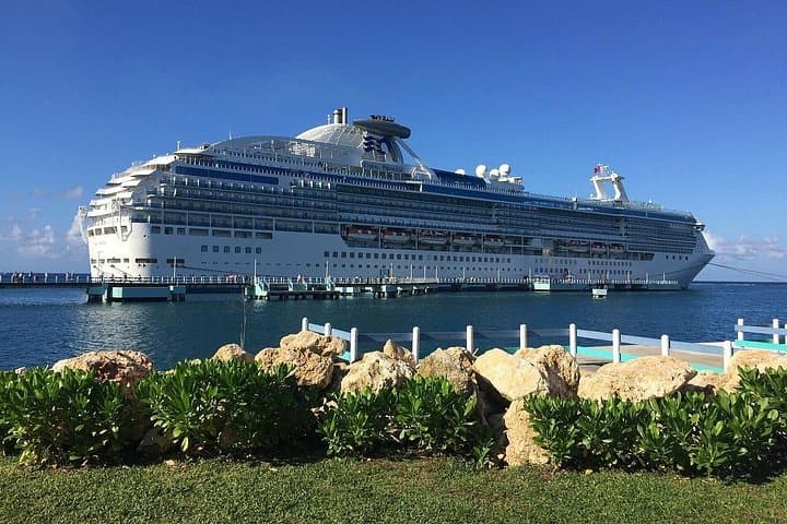 Private Southampton Port Transfer to Heathrow Airport