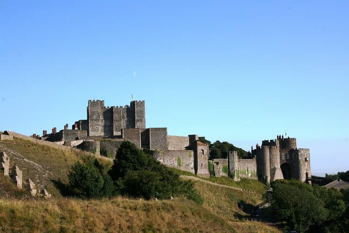 Kent Coast Road Trip Guidebook-Canterbury, Dover & Dungeness