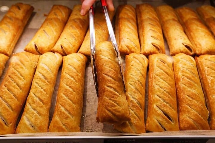 The Tower of London & City Food Tour