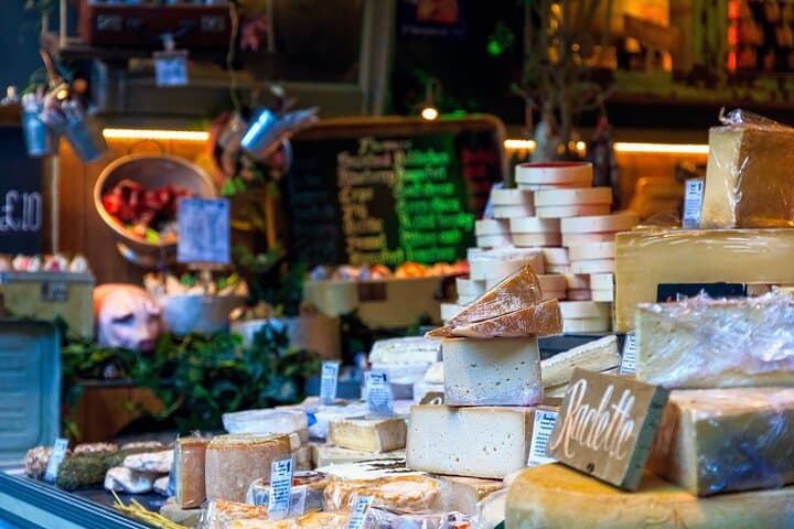 London Bridge & Borough Market Food Tour with 10+ Tastings