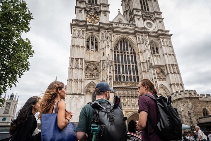 London Tour with Changing of the Guard & Westminster Abbey